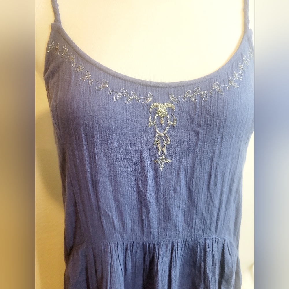 FREE PEOPLE MEADOW MEDALLION SLIP HANDKERCHIEF BLUE & SILVER EMBROIDERY BOHEMIAN - Picture 4 of 14